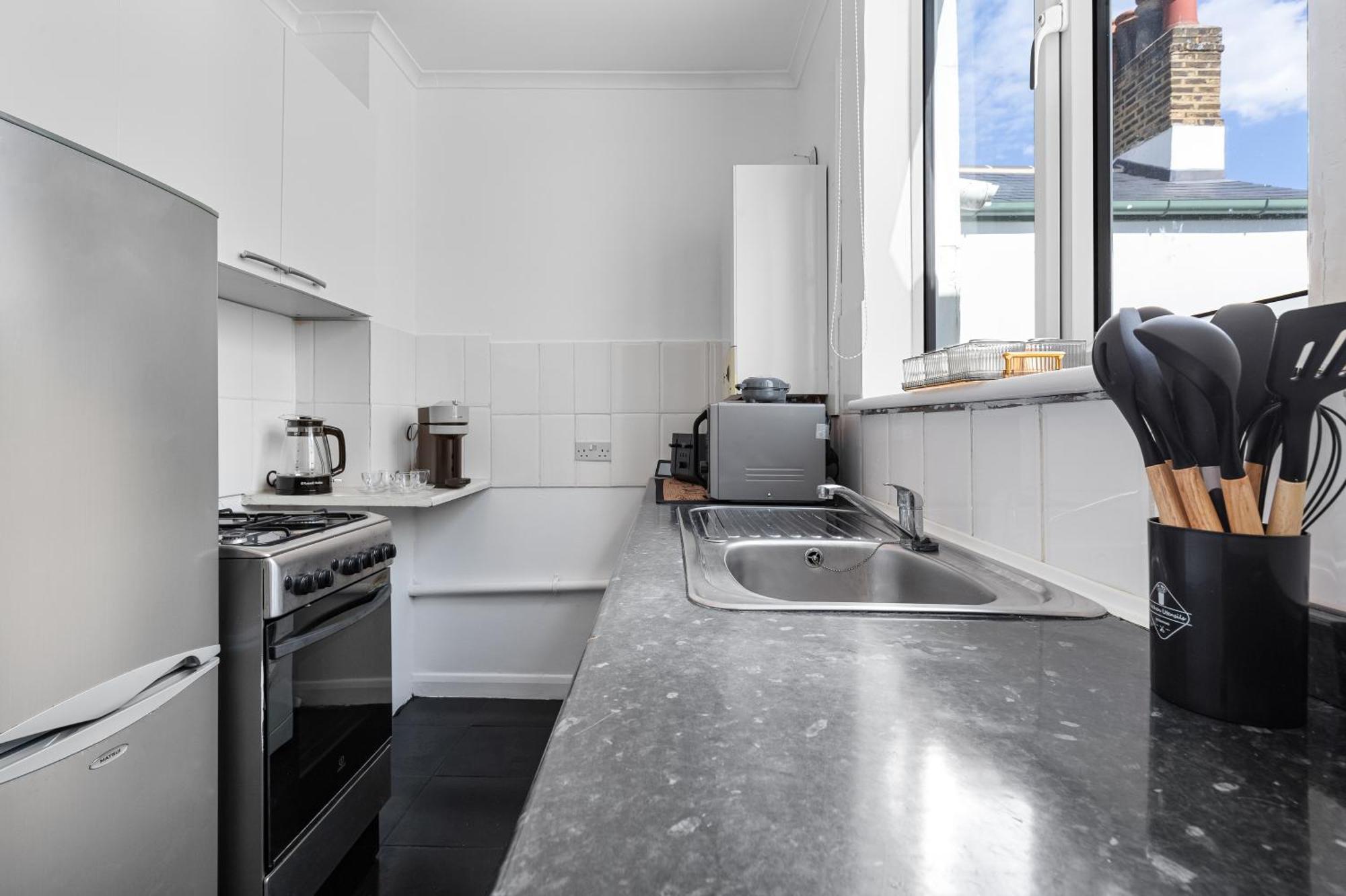 Stylish Flat Near Tower Bridge & London Bridge Appartement Buitenkant foto